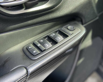 Черный Джип Чероки, объемом двигателя 2.36 л и пробегом 167 тыс. км за 13300 $, фото 23 на Automoto.ua