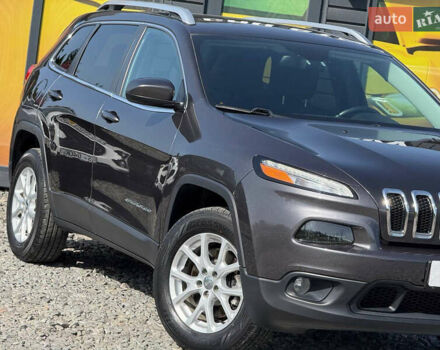 Чорний Джип Cherokee, об'ємом двигуна 2.4 л та пробігом 139 тис. км за 12500 $, фото 13 на Automoto.ua