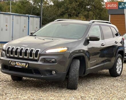 Чорний Джип Cherokee, об'ємом двигуна 2.36 л та пробігом 139 тис. км за 11990 $, фото 5 на Automoto.ua