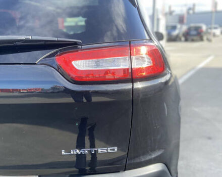 Черный Джип Чероки, объемом двигателя 2.36 л и пробегом 167 тыс. км за 13300 $, фото 14 на Automoto.ua