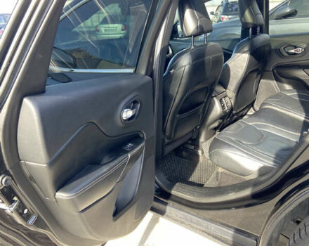 Черный Джип Чероки, объемом двигателя 2.36 л и пробегом 167 тыс. км за 13300 $, фото 34 на Automoto.ua