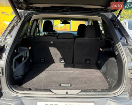 Чорний Джип Cherokee, об'ємом двигуна 2.4 л та пробігом 139 тис. км за 12500 $, фото 41 на Automoto.ua
