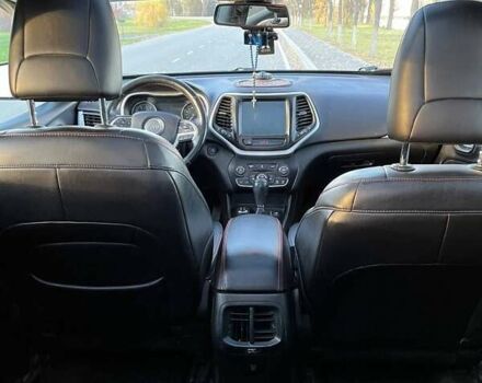 Черный Джип Чероки, объемом двигателя 3.24 л и пробегом 186 тыс. км за 15500 $, фото 2 на Automoto.ua