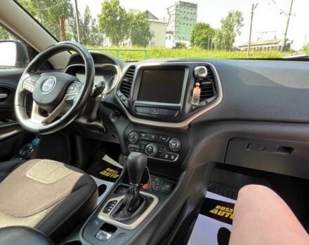 Черный Джип Чероки, объемом двигателя 2.4 л и пробегом 174 тыс. км за 12200 $, фото 22 на Automoto.ua