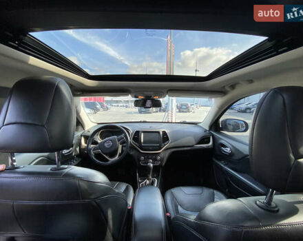 Черный Джип Чероки, объемом двигателя 2.36 л и пробегом 167 тыс. км за 13300 $, фото 32 на Automoto.ua