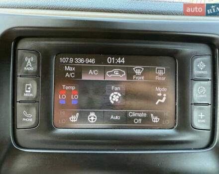 Чорний Джип Cherokee, об'ємом двигуна 2.4 л та пробігом 139 тис. км за 12500 $, фото 56 на Automoto.ua