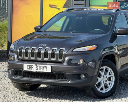 Чорний Джип Cherokee, об'ємом двигуна 2.4 л та пробігом 139 тис. км за 12500 $, фото 6 на Automoto.ua