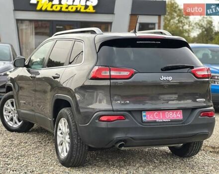 Чорний Джип Cherokee, об'ємом двигуна 2.36 л та пробігом 139 тис. км за 11990 $, фото 4 на Automoto.ua