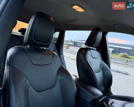 Чорний Джип Cherokee, об'ємом двигуна 2.36 л та пробігом 260 тис. км за 11900 $, фото 38 на Automoto.ua