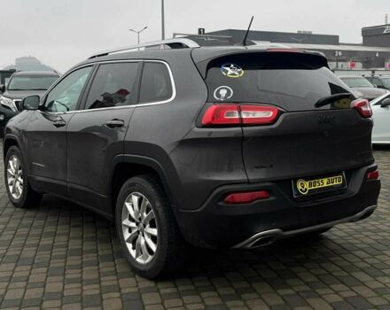 Черный Джип Чероки, объемом двигателя 3.2 л и пробегом 243 тыс. км за 12900 $, фото 4 на Automoto.ua