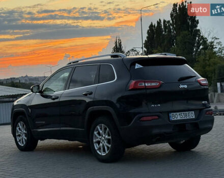 Чорний Джип Cherokee, об'ємом двигуна 2.36 л та пробігом 257 тис. км за 13500 $, фото 46 на Automoto.ua