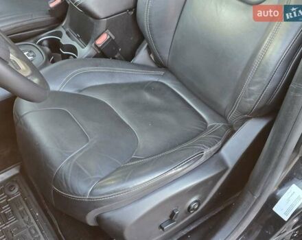 Черный Джип Чероки, объемом двигателя 2.36 л и пробегом 240 тыс. км за 12700 $, фото 41 на Automoto.ua