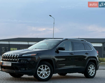 Чорний Джип Cherokee, об'ємом двигуна 2.36 л та пробігом 260 тис. км за 12500 $, фото 41 на Automoto.ua