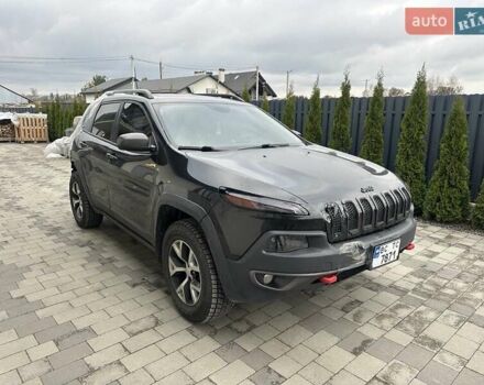 Чорний Джип Cherokee, об'ємом двигуна 3.24 л та пробігом 232 тис. км за 7700 $, фото 4 на Automoto.ua