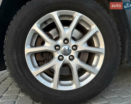 Чорний Джип Cherokee, об'ємом двигуна 2.36 л та пробігом 260 тис. км за 11900 $, фото 14 на Automoto.ua