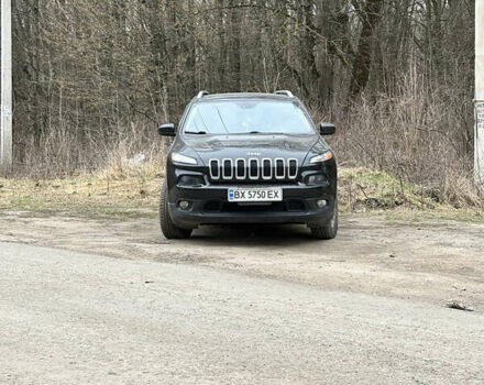 Чорний Джип Cherokee, об'ємом двигуна 2.36 л та пробігом 161 тис. км за 16000 $, фото 3 на Automoto.ua