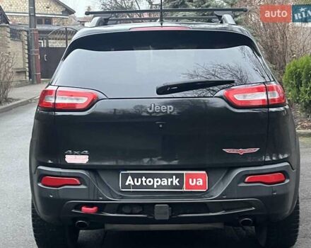 Черный Джип Чероки, объемом двигателя 3.2 л и пробегом 221 тыс. км за 14990 $, фото 9 на Automoto.ua