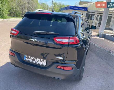 Джип Чероки 2015 в Киеве на Automoto.ua Черный Джип Чероки, объемом двигателя 2.4 л и пробегом 201 тыс. км за 14200 $, фото 34 на Automoto.ua