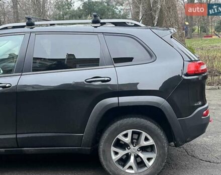 Черный Джип Чероки, объемом двигателя 3.2 л и пробегом 221 тыс. км за 14990 $, фото 12 на Automoto.ua