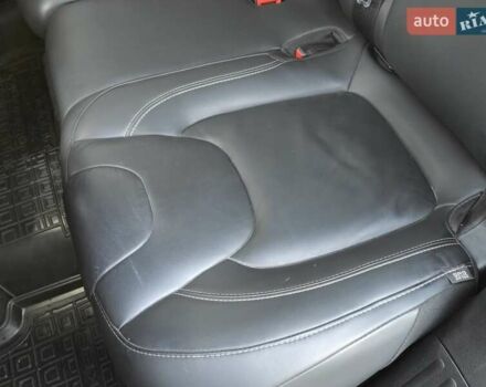 Черный Джип Чероки, объемом двигателя 2.36 л и пробегом 240 тыс. км за 12700 $, фото 48 на Automoto.ua