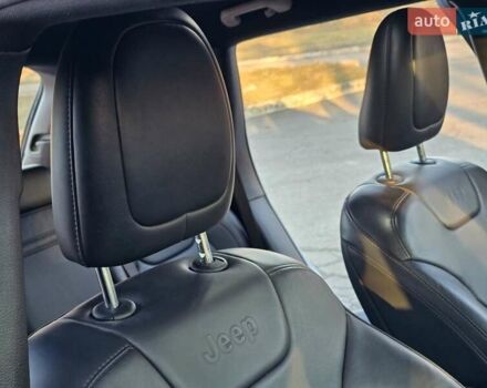 Черный Джип Чероки, объемом двигателя 2.36 л и пробегом 240 тыс. км за 12700 $, фото 57 на Automoto.ua