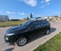 Чорний Джип Cherokee, об'ємом двигуна 2 л та пробігом 110 тис. км за 16888 $, фото 1 на Automoto.ua