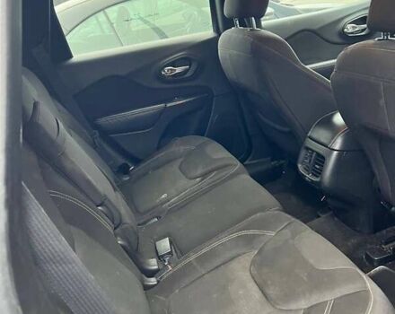 Чорний Джип Cherokee, об'ємом двигуна 2.36 л та пробігом 227 тис. км за 9600 $, фото 10 на Automoto.ua