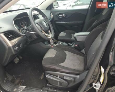 Джип Чероки 2015 в Полтаве на Automoto.ua Черный Джип Чероки, объемом двигателя 2.36 л и пробегом 113 тыс. км за 1300 $, фото 6 на Automoto.ua