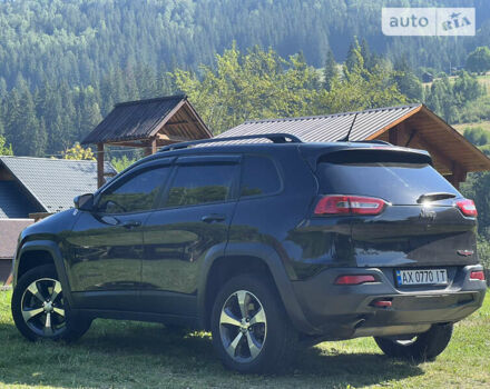 Чорний Джип Cherokee, об'ємом двигуна 0 л та пробігом 130 тис. км за 16700 $, фото 5 на Automoto.ua