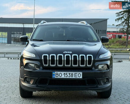 Чорний Джип Cherokee, об'ємом двигуна 2.36 л та пробігом 257 тис. км за 13500 $, фото 4 на Automoto.ua