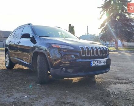Чорний Джип Cherokee, об'ємом двигуна 2.36 л та пробігом 185 тис. км за 12200 $, фото 2 на Automoto.ua