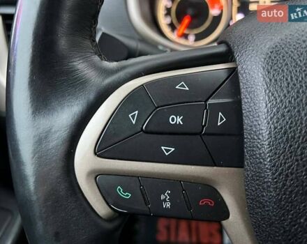 Черный Джип Чероки, объемом двигателя 2.36 л и пробегом 132 тыс. км за 17700 $, фото 24 на Automoto.ua