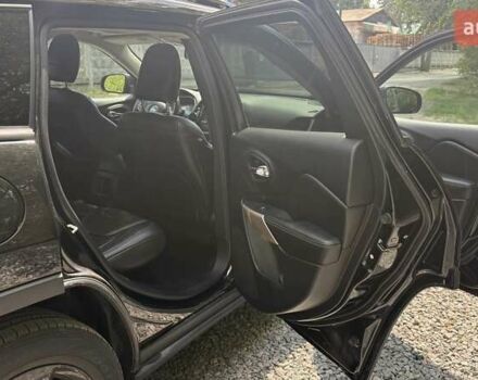 Черный Джип Чероки, объемом двигателя 3.24 л и пробегом 146 тыс. км за 16500 $, фото 5 на Automoto.ua