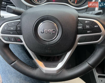 Черный Джип Чероки, объемом двигателя 3.24 л и пробегом 160 тыс. км за 13000 $, фото 15 на Automoto.ua