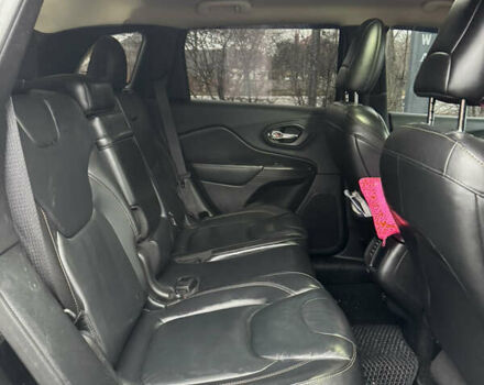 Черный Джип Чероки, объемом двигателя 2.36 л и пробегом 269 тыс. км за 16300 $, фото 9 на Automoto.ua