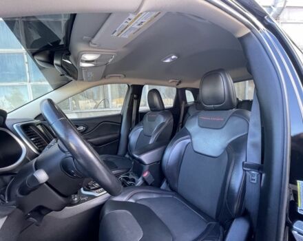 Черный Джип Чероки, объемом двигателя 2.4 л и пробегом 137 тыс. км за 15300 $, фото 9 на Automoto.ua