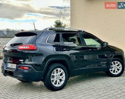 Джип Чероки 2016 в Дрогобыче на Automoto.ua Черный Джип Чероки, объемом двигателя 2.36 л и пробегом 92 тыс. км за 13250 $, фото 55 на Automoto.ua