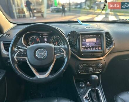 Черный Джип Чероки, объемом двигателя 2.36 л и пробегом 109 тыс. км за 15999 $, фото 15 на Automoto.ua