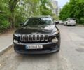 Черный Джип Чероки, объемом двигателя 3.2 л и пробегом 157 тыс. км за 15000 $, фото 1 на Automoto.ua