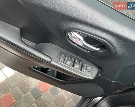 Чорний Джип Cherokee, об'ємом двигуна 2.36 л та пробігом 132 тис. км за 15500 $, фото 14 на Automoto.ua