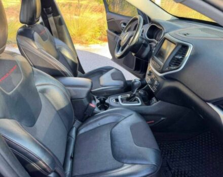 Черный Джип Чероки, объемом двигателя 2.4 л и пробегом 74 тыс. км за 12000 $, фото 7 на Automoto.ua