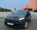 Черный Джип Чероки, объемом двигателя 3.24 л и пробегом 176 тыс. км за 12500 $, фото 1 на Automoto.ua