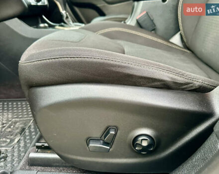 Джип Чероки 2016 в Дрогобыче на Automoto.ua Черный Джип Чероки, объемом двигателя 2.36 л и пробегом 92 тыс. км за 13250 $, фото 24 на Automoto.ua