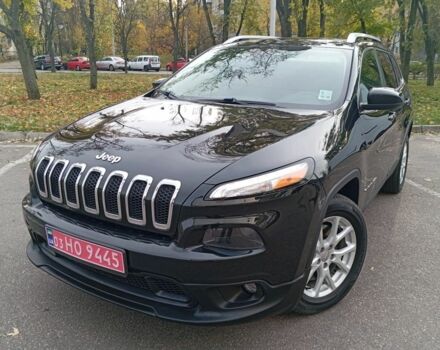 Черный Джип Чероки, объемом двигателя 0 л и пробегом 208 тыс. км за 10900 $, фото 1 на Automoto.ua