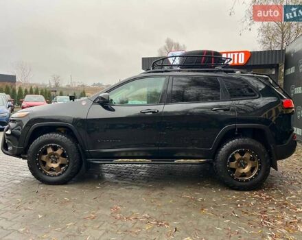 Черный Джип Чероки, объемом двигателя 2.36 л и пробегом 132 тыс. км за 17700 $, фото 5 на Automoto.ua