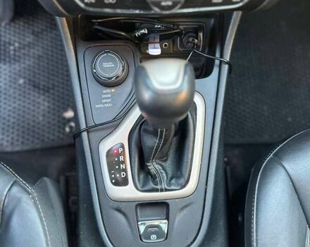 Черный Джип Чероки, объемом двигателя 2.36 л и пробегом 109 тыс. км за 15999 $, фото 13 на Automoto.ua