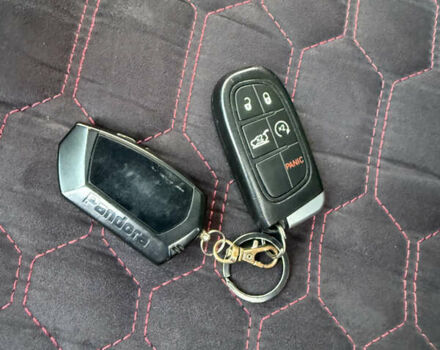 Черный Джип Чероки, объемом двигателя 3.2 л и пробегом 145 тыс. км за 15500 $, фото 21 на Automoto.ua