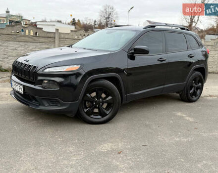 Черный Джип Чероки, объемом двигателя 2.36 л и пробегом 155 тыс. км за 12777 $, фото 1 на Automoto.ua