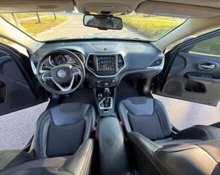 Черный Джип Чероки, объемом двигателя 2.4 л и пробегом 74 тыс. км за 12000 $, фото 10 на Automoto.ua