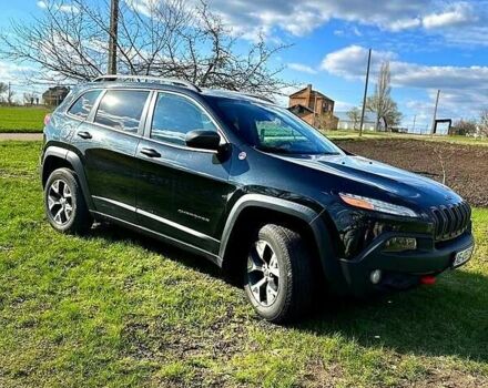 Черный Джип Чероки, объемом двигателя 3.2 л и пробегом 185 тыс. км за 14800 $, фото 2 на Automoto.ua